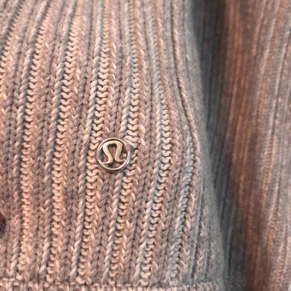 Lululemon sweater zip-up - Picture 6 of 6